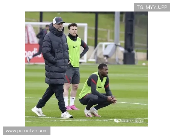 阿莫林谈双红会:我们具备取胜的天赋但需专注保持积极心态 阿莫林谈双红会:我们具备取胜的天赋但需专注保持积极心态